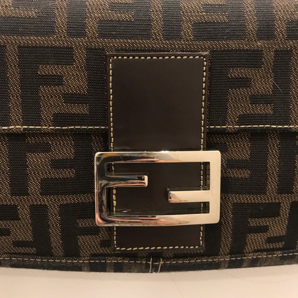 Fendi Zucca Baguette - Picture 3 of 4